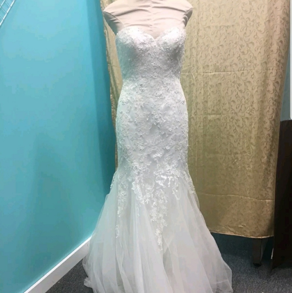 Essence of Australia wedding dress